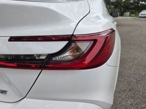 Used 2025 Toyota Camry SE FWD image 13