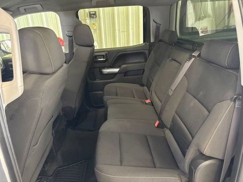 Used 2017 Chevrolet Silverado 1500 LT AWD/4WD image 28