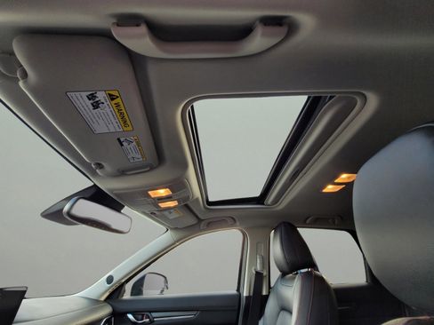 Used 2025 MAZDA CX-5 Carbon Edition image 27