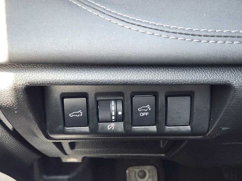 Used 2020 Subaru Outback Limited w/ Popular Package #2 AWD/4WD image 25