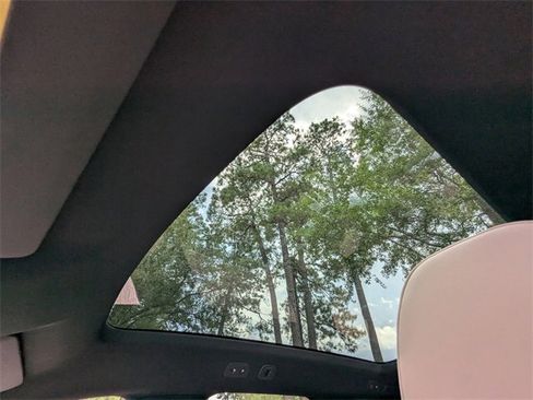 New 2025 Volvo EX90 Plus image 22