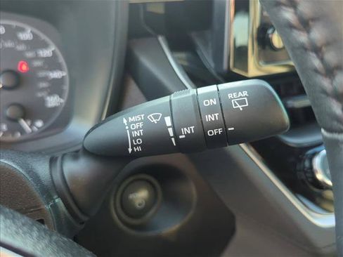 Used 2025 Toyota Corolla Cross AWD Hybrid image 15