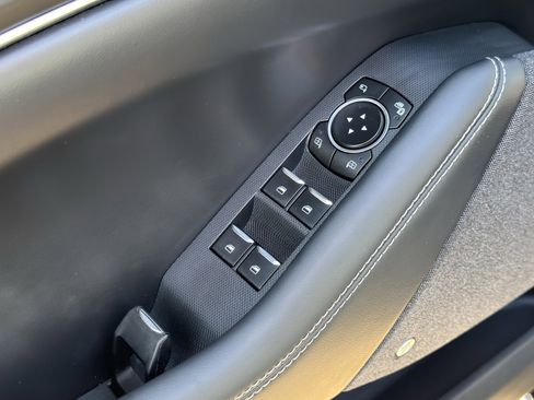 Used 2025 Ford Mustang Mach-E Premium image 24