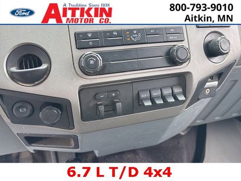 Used 2015 Ford F250 XLT w/ XLT Value Package image 13