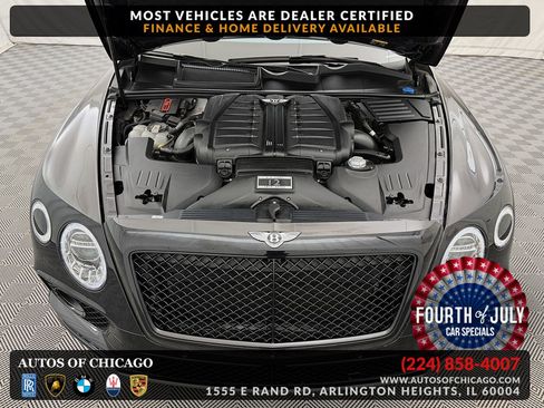 Used 2017 Bentley Bentayga AWD/4WD image 38