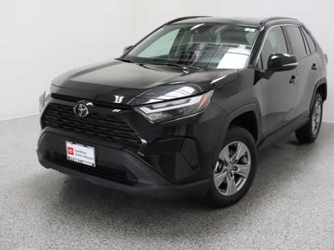 Certified 2025 Toyota RAV4 XLE FWD image 2