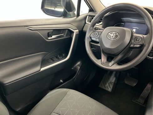 Certified 2025 Toyota RAV4 XLE AWD/4WD image 12