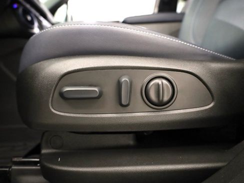 Used 2025 Chevrolet Blazer RS w/ Driver Confidence II Package image 11