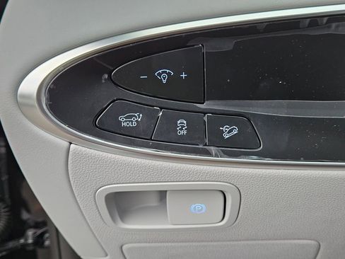 New 2026 Genesis GV70 2.5T Advanced AWD/4WD image 26