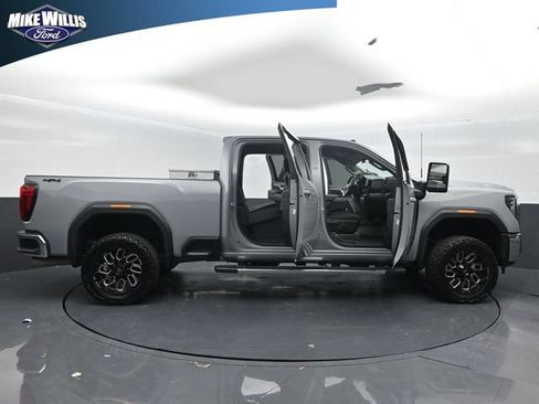 Used 2025 GMC Sierra 2500 SLE w/ SLE Value Package; AWD/4WD image 27