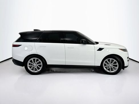 Used 2024 Land Rover Range Rover Sport SE AWD/4WD image 4