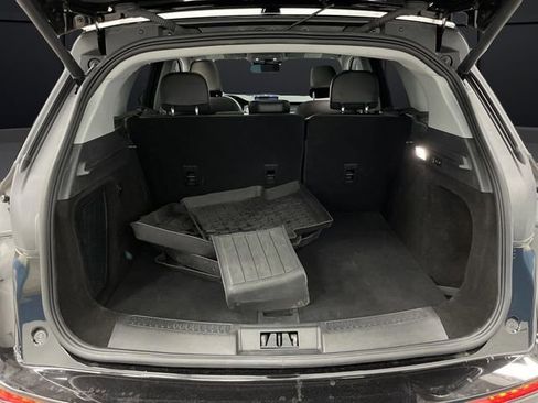 Used 2022 Lincoln Corsair AWD w/ Premium Package image 16