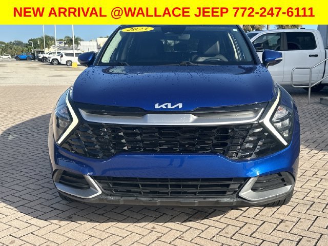 Used 2023 Kia Sportage EX FWD image 4