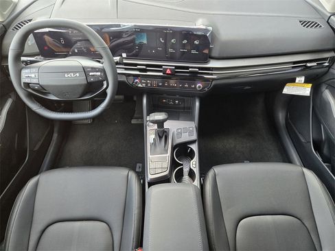 New 2026 Kia Sportage EX image 20
