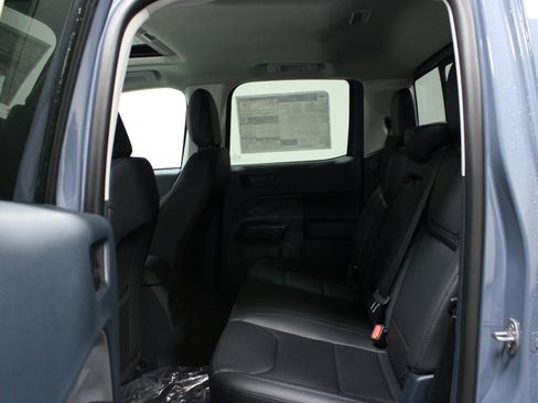 New 2025 Ford Maverick Lariat w/ Black Appearance Package image 13