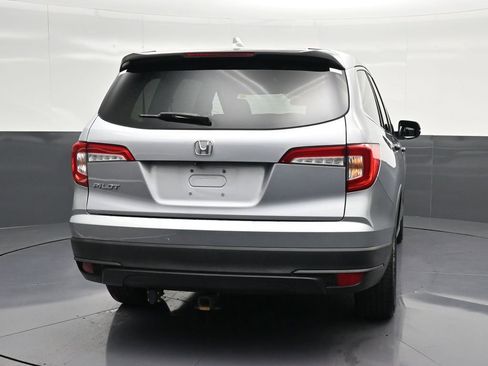 Used 2019 Honda Pilot LX image 2