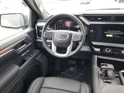 New 2026 GMC Sierra 1500 Denali w/ Denali Reserve Package image 14