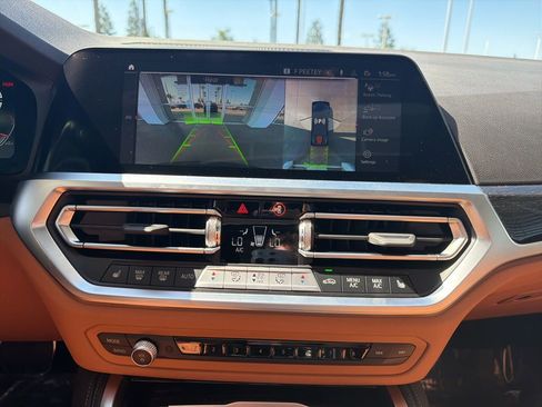 Used 2023 BMW M440i Coupe w/ Premium Package image 17