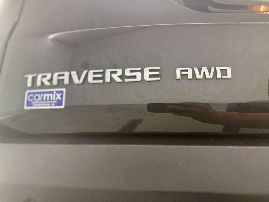 Used 2021 Chevrolet Traverse LT AWD/4WD image 39