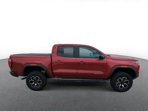 Used 2023 GMC Canyon AT4X image 9