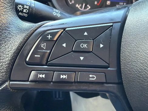 Used 2023 Nissan Altima 2.5 S FWD image 12