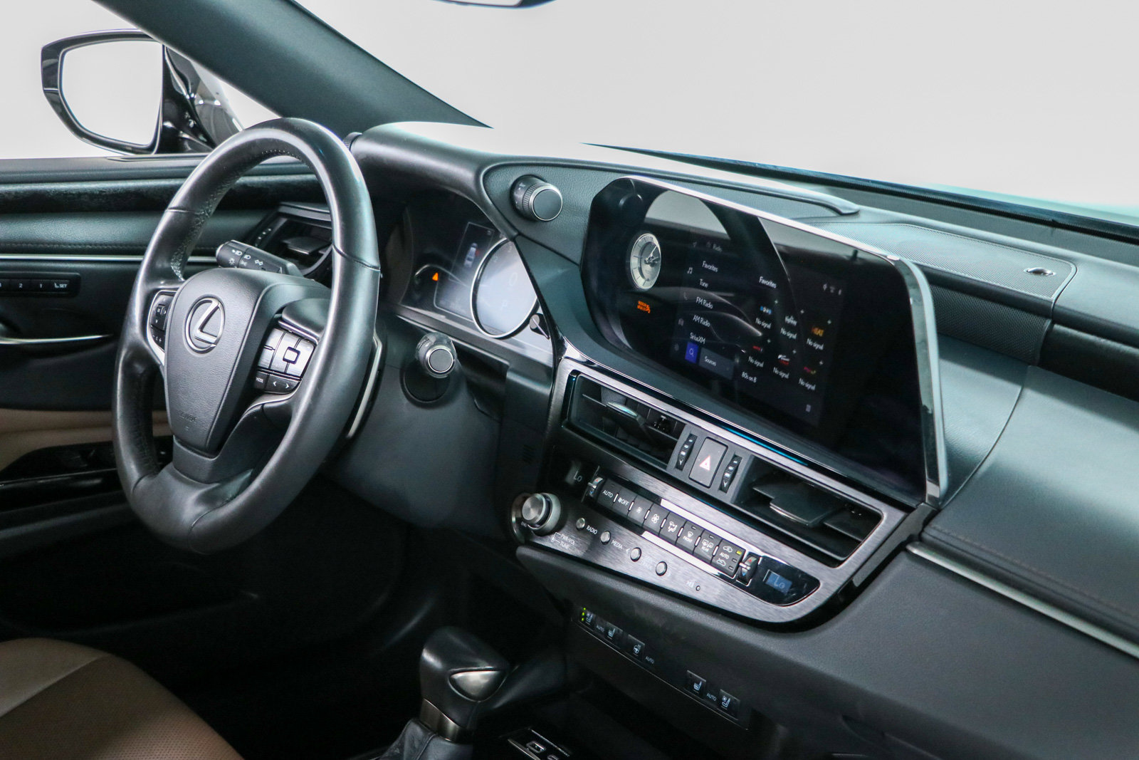 Used 2024 Lexus ES 350 w/ Premium Package FWD image 25