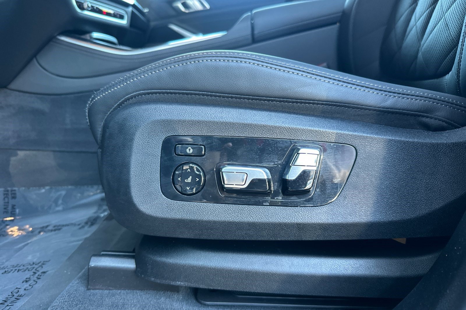 Used 2026 BMW X5 M60i AWD/4WD image 14