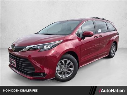 New 2026 Toyota Sienna XLE