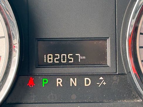 Used 2015 Dodge Grand Caravan SE image 20