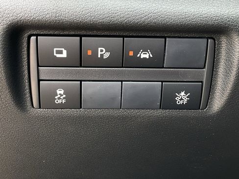 New 2025 Nissan Versa S w/ Trunk Package image 24