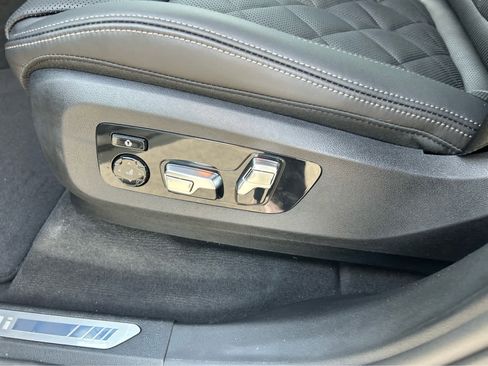 New 2026 BMW X5 M60i AWD/4WD image 22