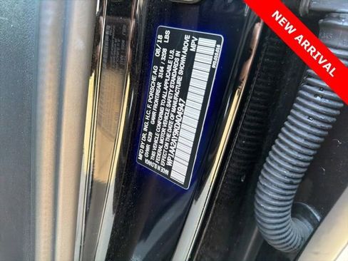 Used 2019 Porsche Cayenne Base FWD image 18