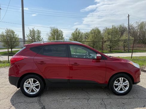 Used 2013 Hyundai Tucson GLS image 6