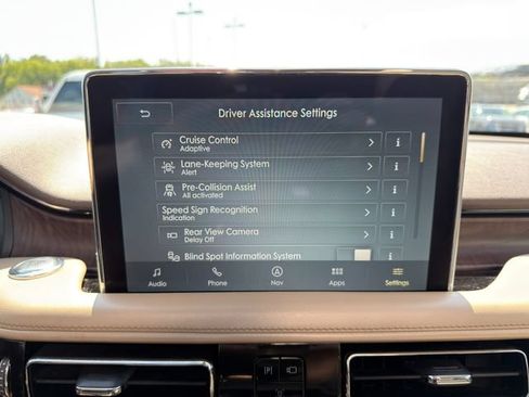 Used 2022 Lincoln Aviator Reserve w/ Equipment Group 201A AWD/4WD image 35