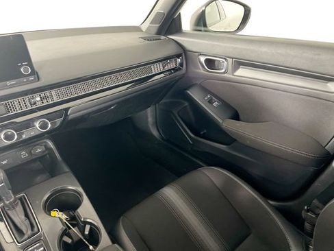 Certified 2024 Honda Civic Sport image 25