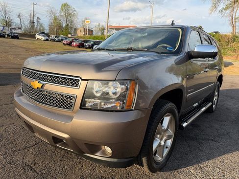 Used 2013 Chevrolet Tahoe LTZ image 1