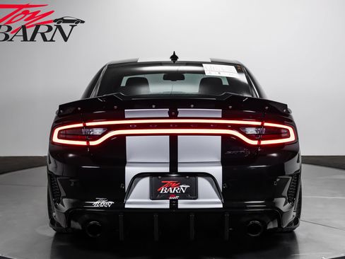 Used 2022 Dodge Charger SRT Hellcat RWD image 4