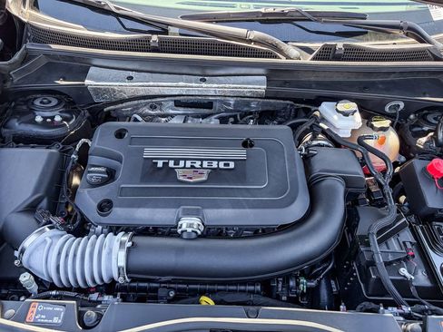 Certified 2024 Cadillac XT4 Premium Luxury image 55