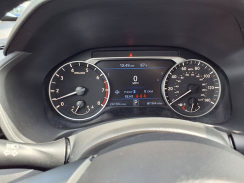Used 2023 Nissan Altima 2.5 SV FWD image 14