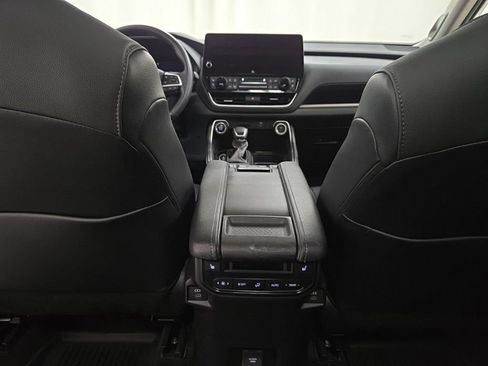 Used 2024 Toyota Grand Highlander AWD image 51