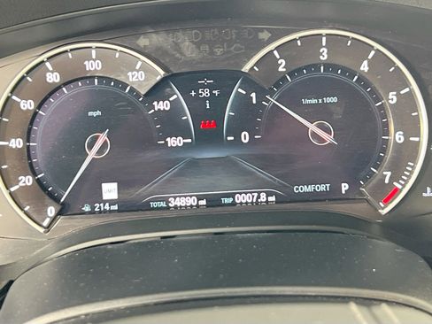 Used 2018 BMW 530i xDrive AWD/4WD image 12