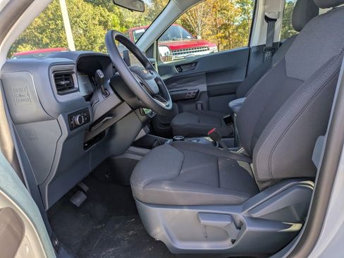 New 2025 Ford Maverick XL w/ Equipment Group 102A image 13