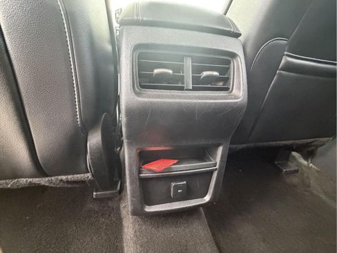 Used 2015 Ford Edge Titanium AWD/4WD image 33