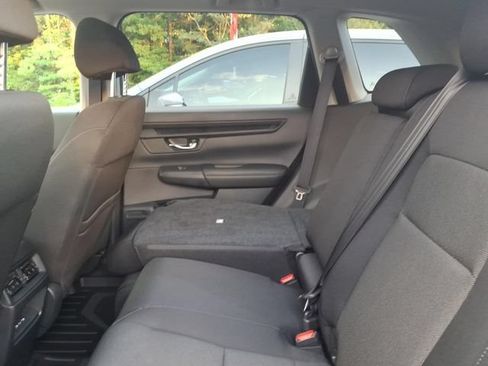 Used 2025 Honda CR-V EX image 7