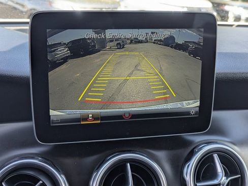 Used 2019 Mercedes-Benz GLA 250 4MATIC image 13