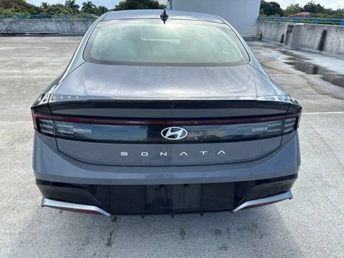 Used 2024 Hyundai Sonata SEL FWD image 18