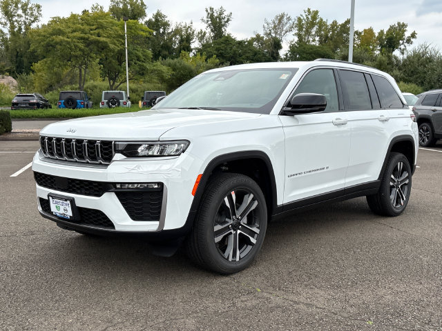 New 2027 Jeep Grand Cherokee Limited AWD/4WD image 5