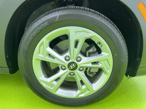 Used 2023 Hyundai Kona SEL image 9