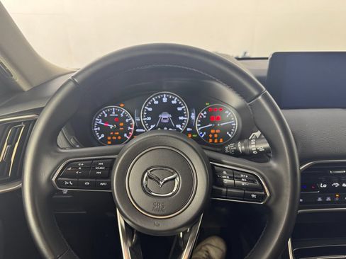 Used 2025 MAZDA CX-70 3.3 Turbo w/ Preferred Package AWD/4WD image 13