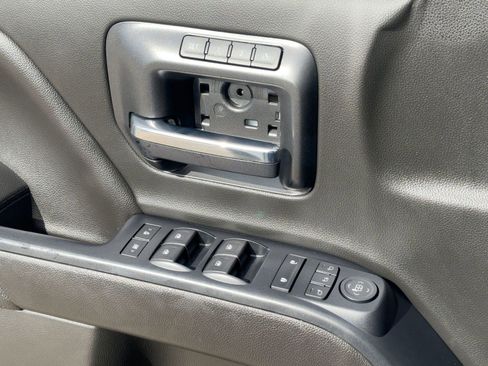 Used 2018 Chevrolet Silverado 1500 LTZ w/ Texas Edition image 12